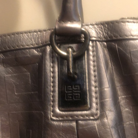 Valentino handbag - Picture 10 of 16